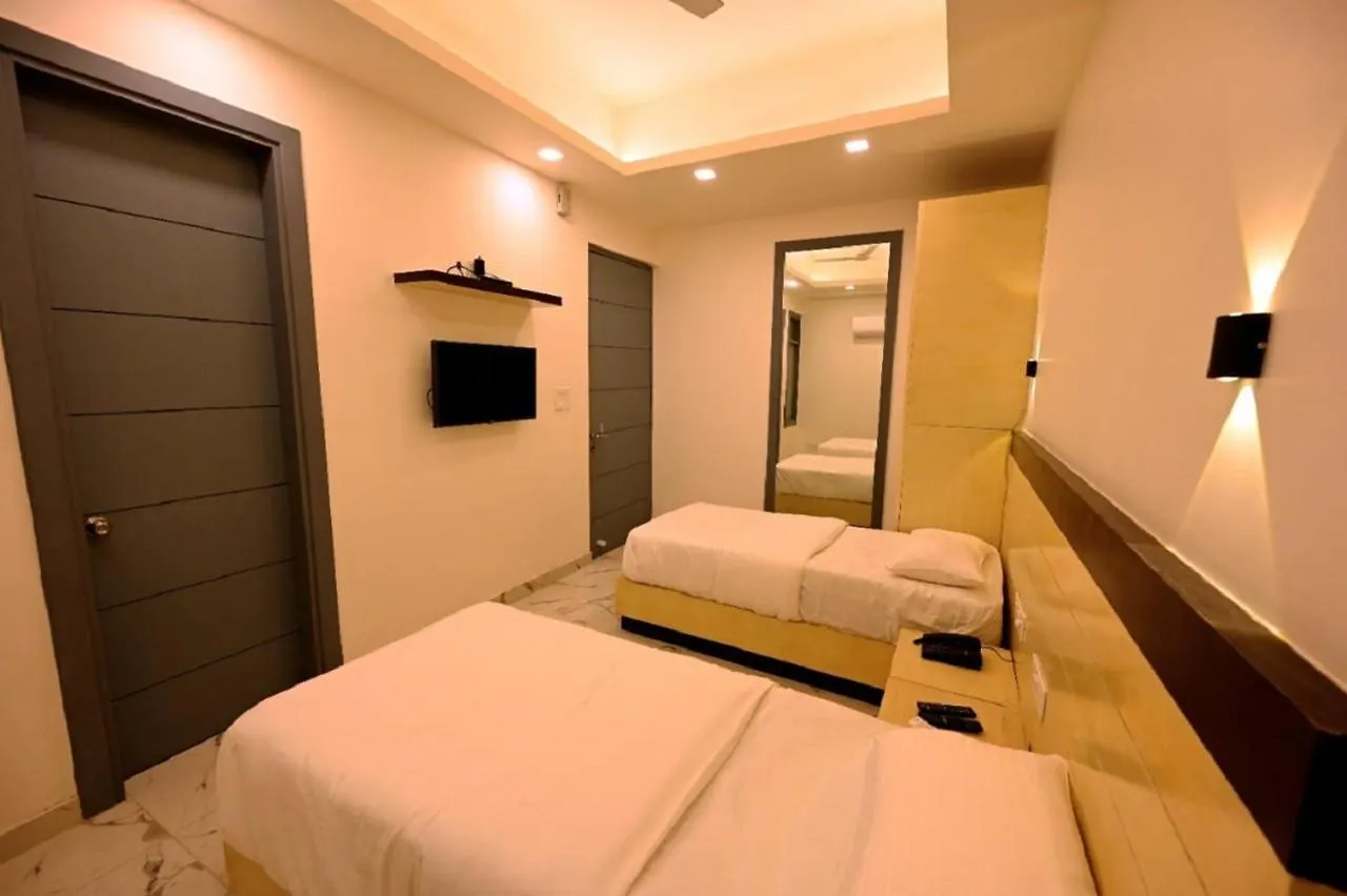 Hotel Prago By Green Deer Varanasi India